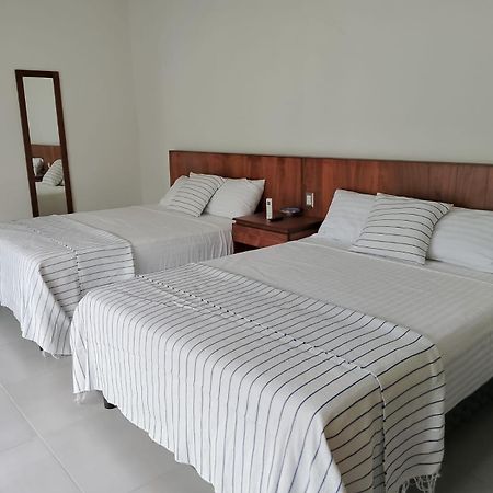 Deluxe Apartments Azure 바칼라르 외부 사진