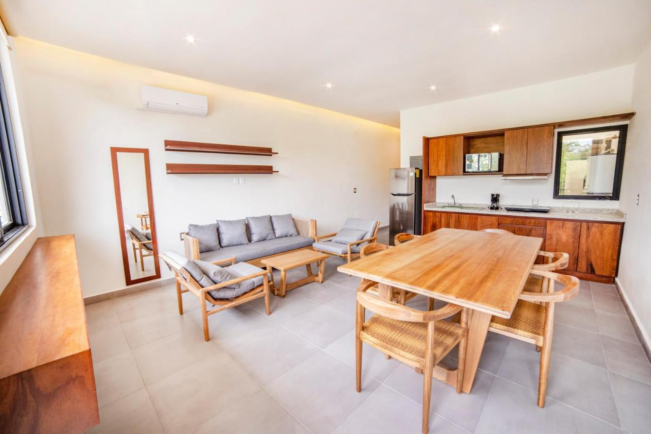 Deluxe Apartments Azure 바칼라르 외부 사진